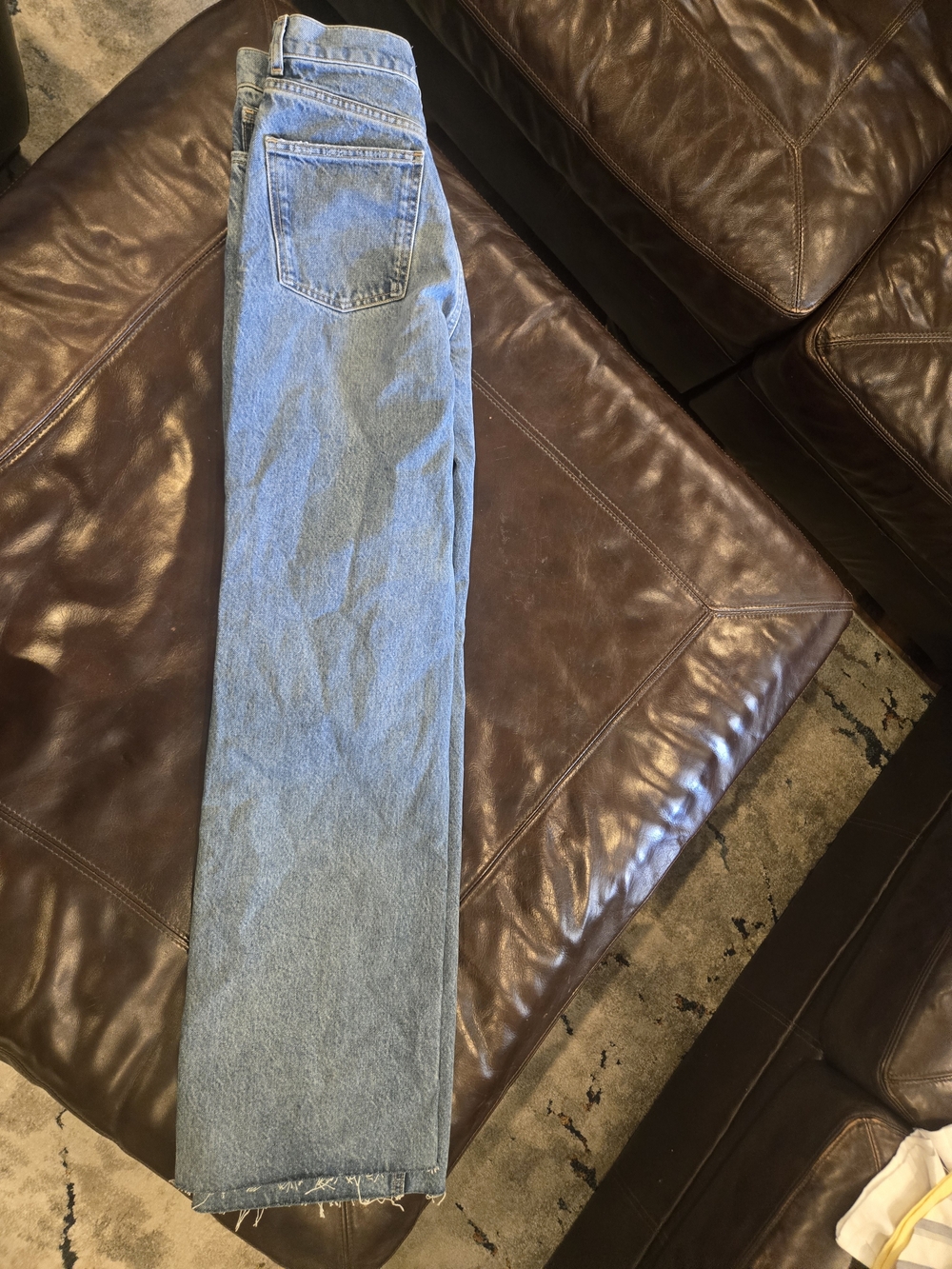 ZARA Light Blue High-Waist Denim Jeans - Picture 6 of 8